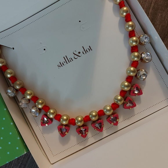 Necklace - Picture 10 of 11